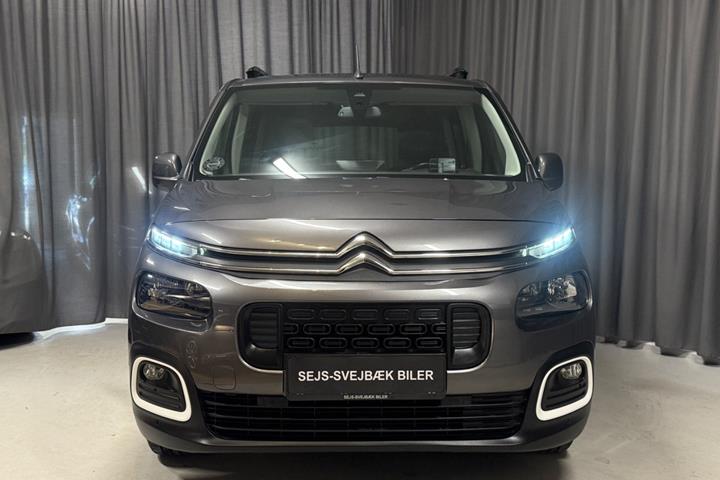 Grå Citroën Berlingo fra 2019