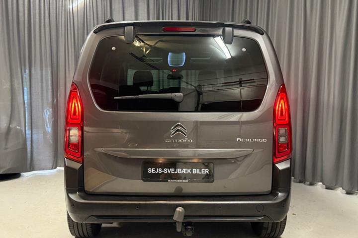 Grå Citroën Berlingo fra 2019