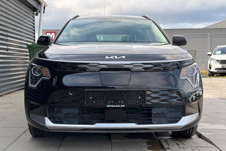 Sort Kia Niro fra 2023