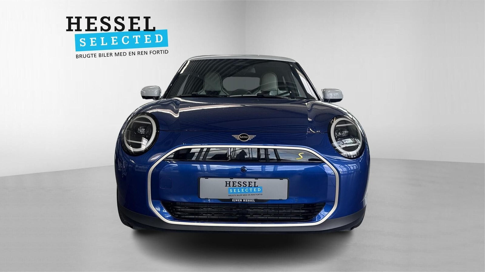Blå Mini Cooper SE fra 2024