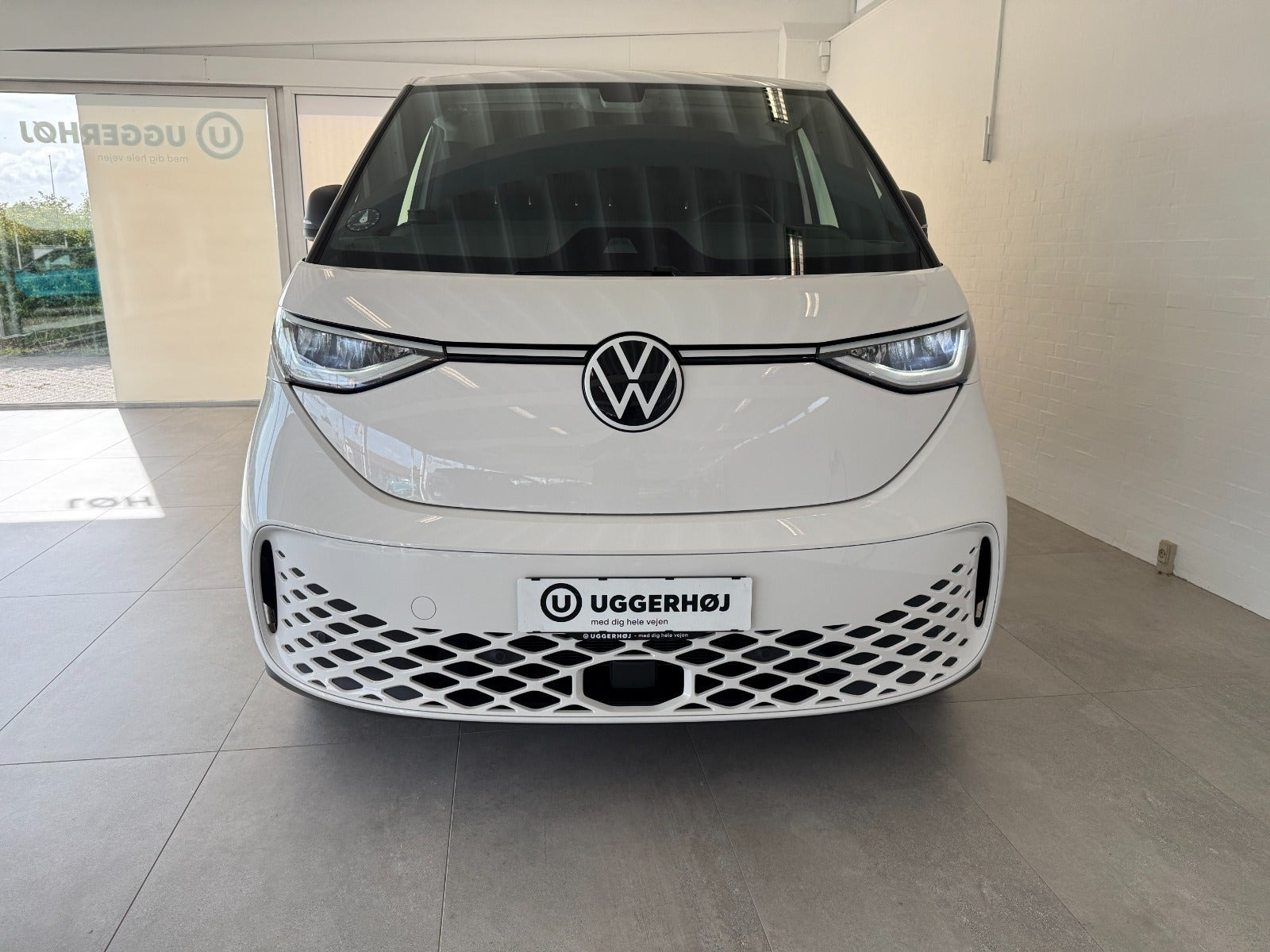 Hvid VW ID.Buzz fra 2024