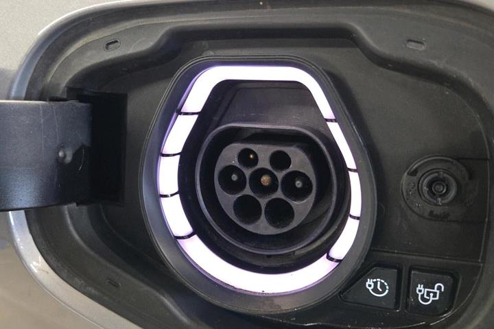 Sølv Ford Kuga fra 2020