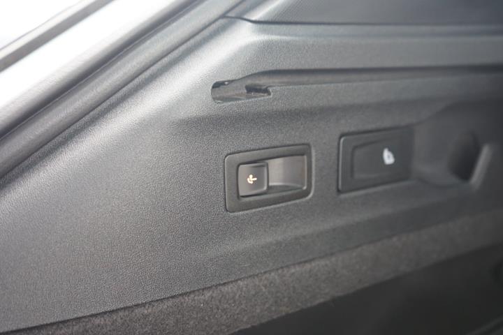 Hvid VW ID.7 fra 2025