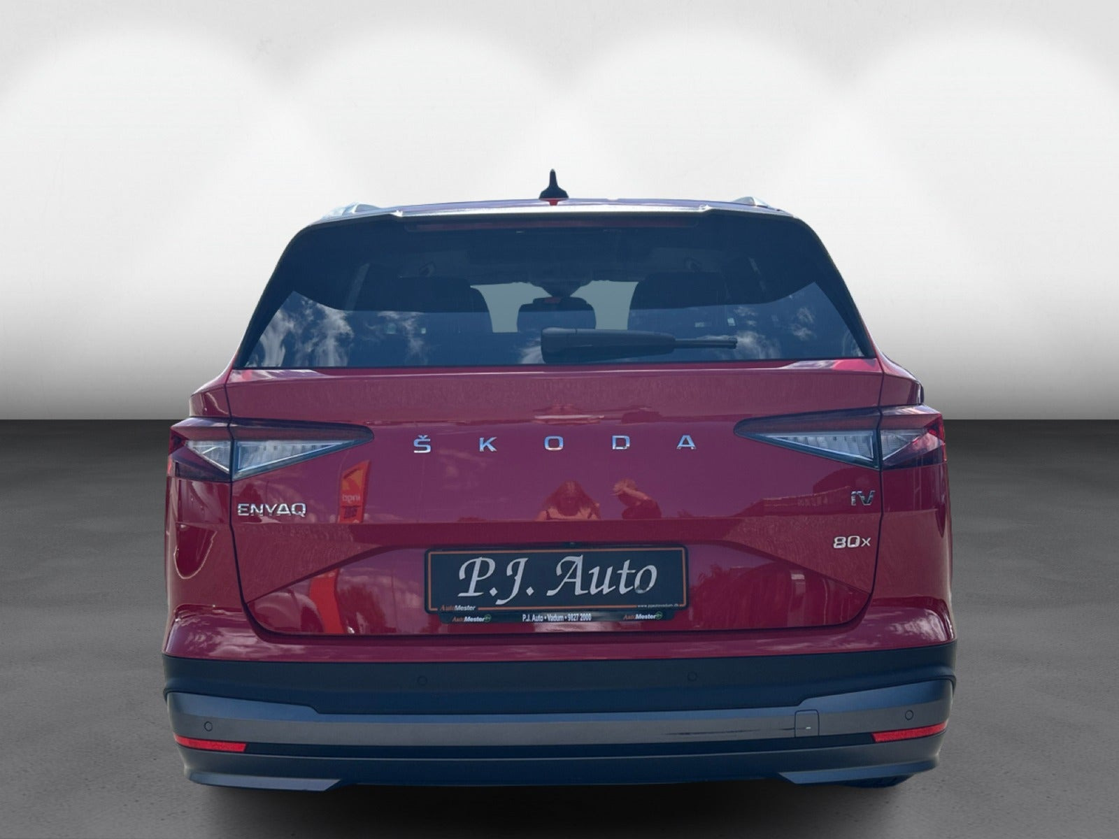 Rød Skoda Enyaq fra 2022