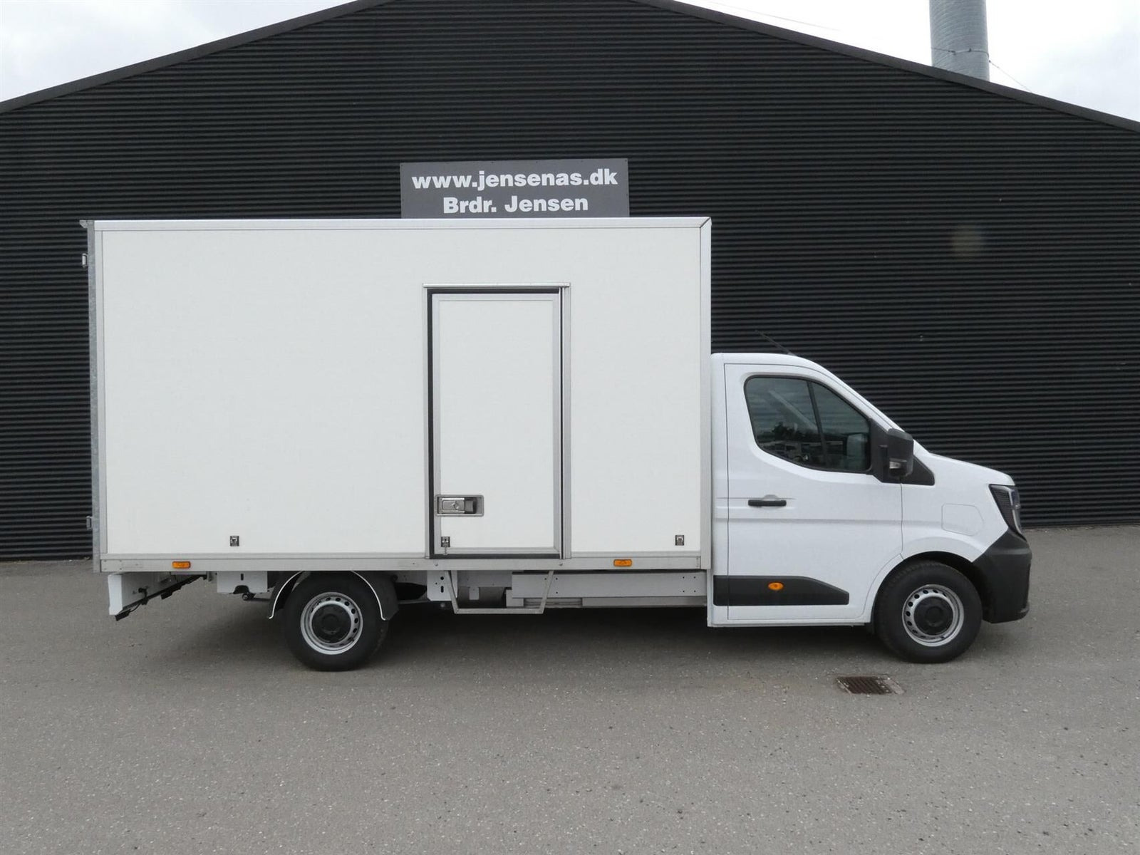 Hvid Renault Master V T35 fra 2026