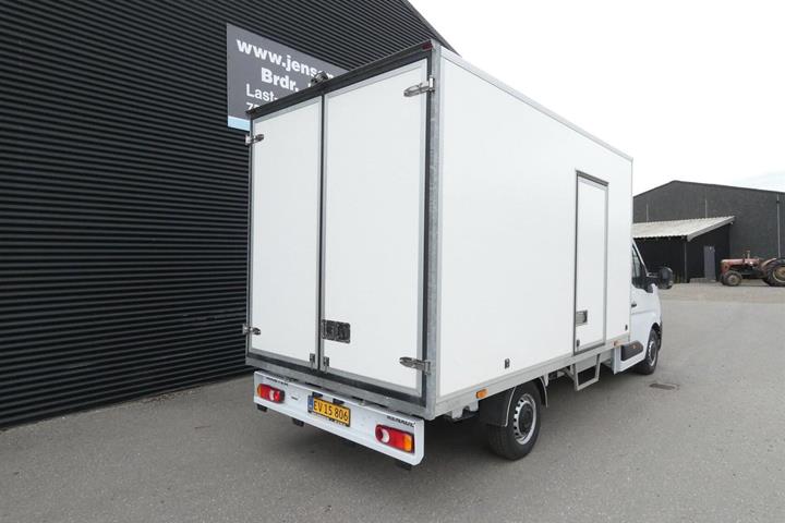 Hvid Renault Master V T35 fra 2026