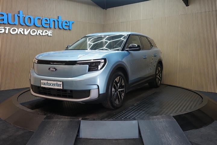 Blå Ford Explorer fra 2025