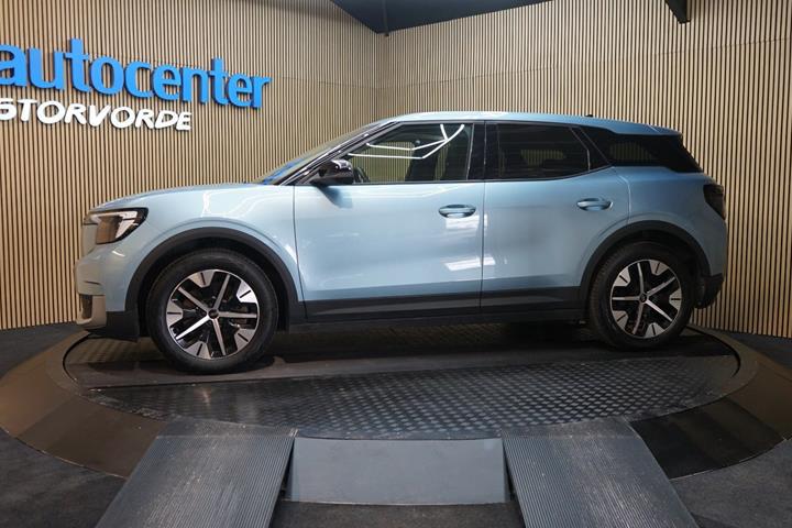 Blå Ford Explorer fra 2025