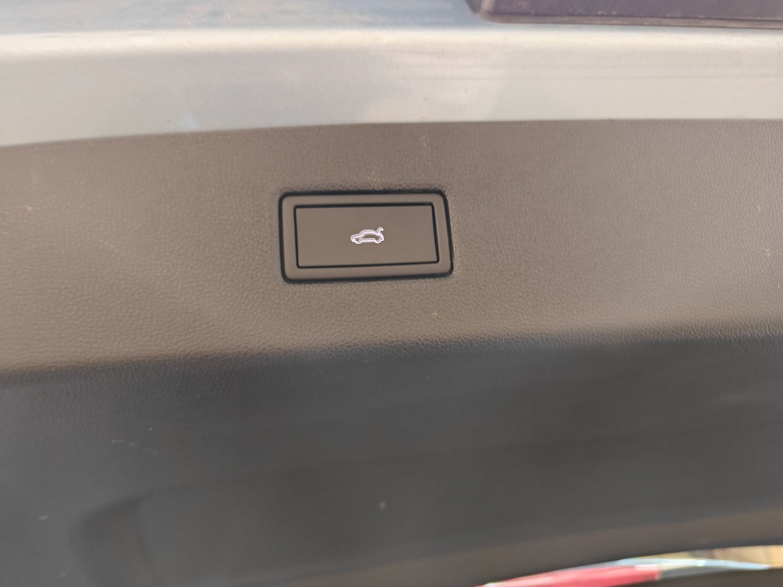 Blå Ford Explorer fra 2025