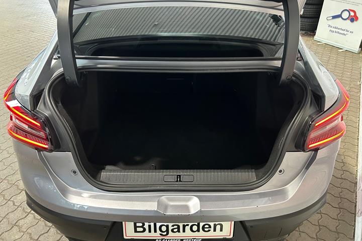 Grå Citroën ë-C4 X fra 2023