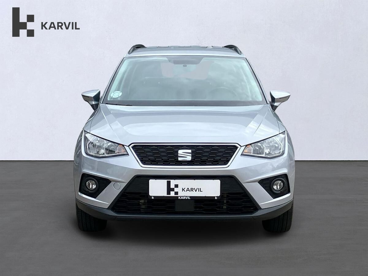 Sølv Seat Arona fra 2019