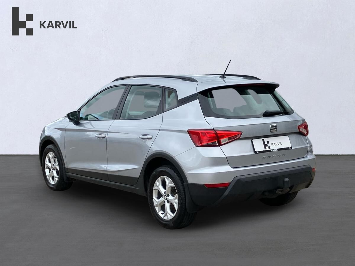 Sølv Seat Arona fra 2019