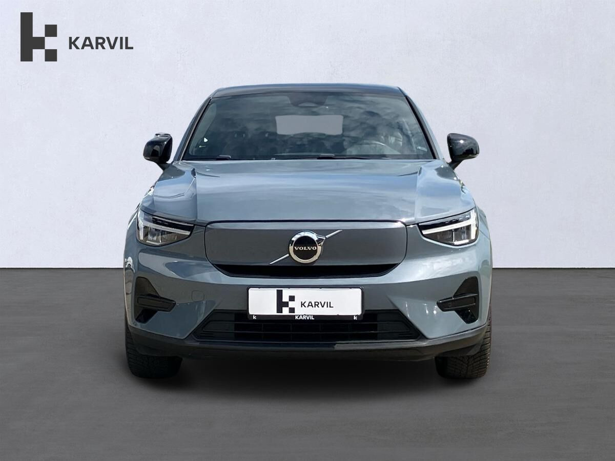 Grå Volvo C40 fra 2023