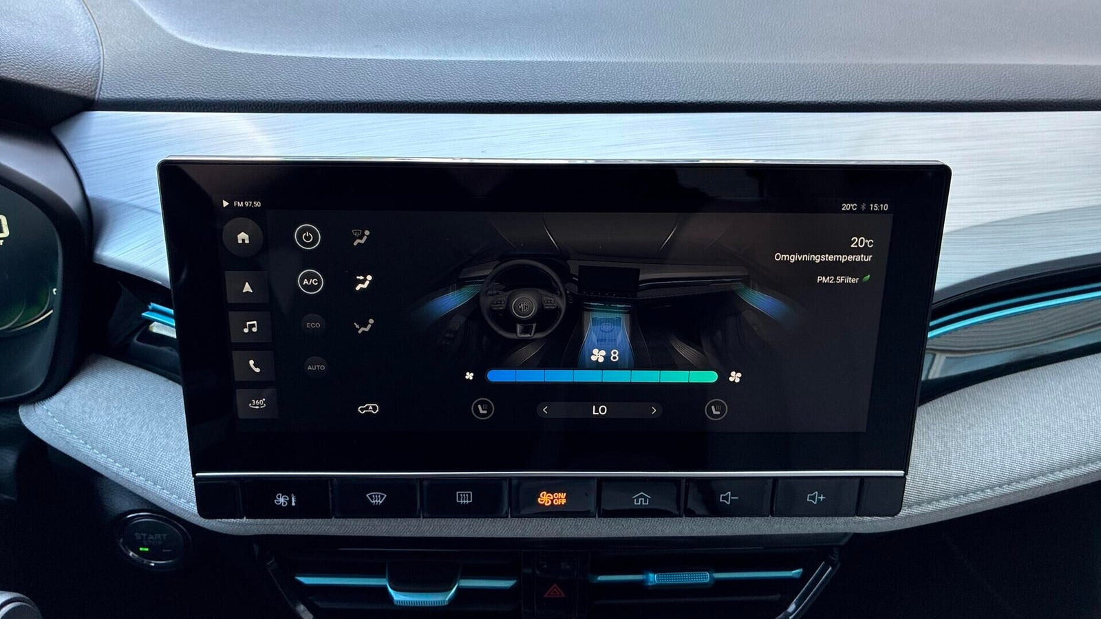 Rød MG MG5 fra 2022
