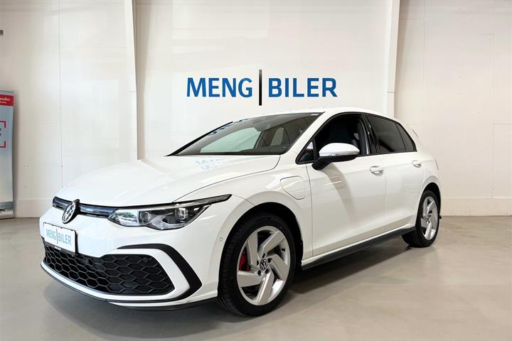 Hvid VW Golf fra 2021