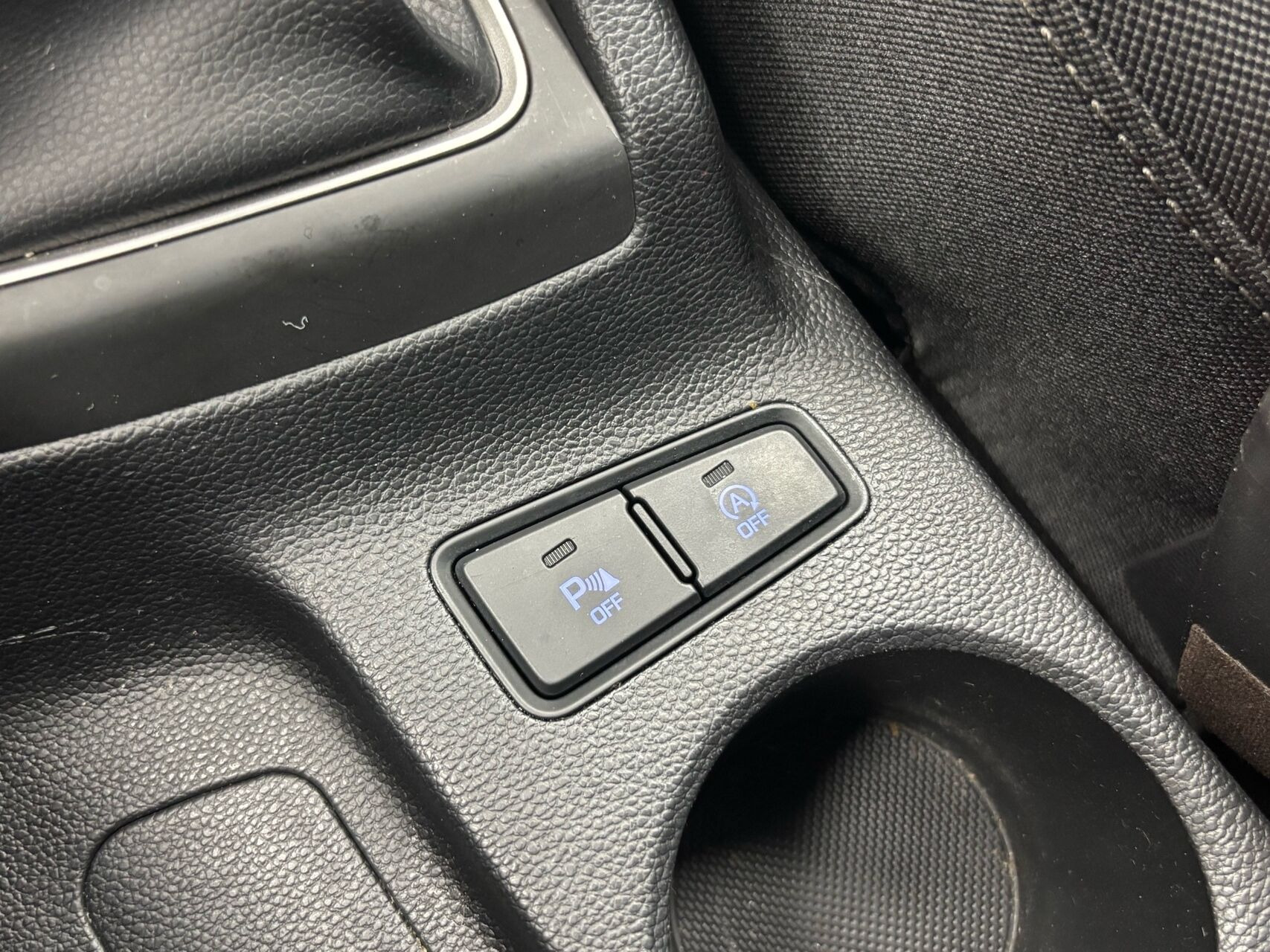 Hvid Hyundai i20 fra 2018