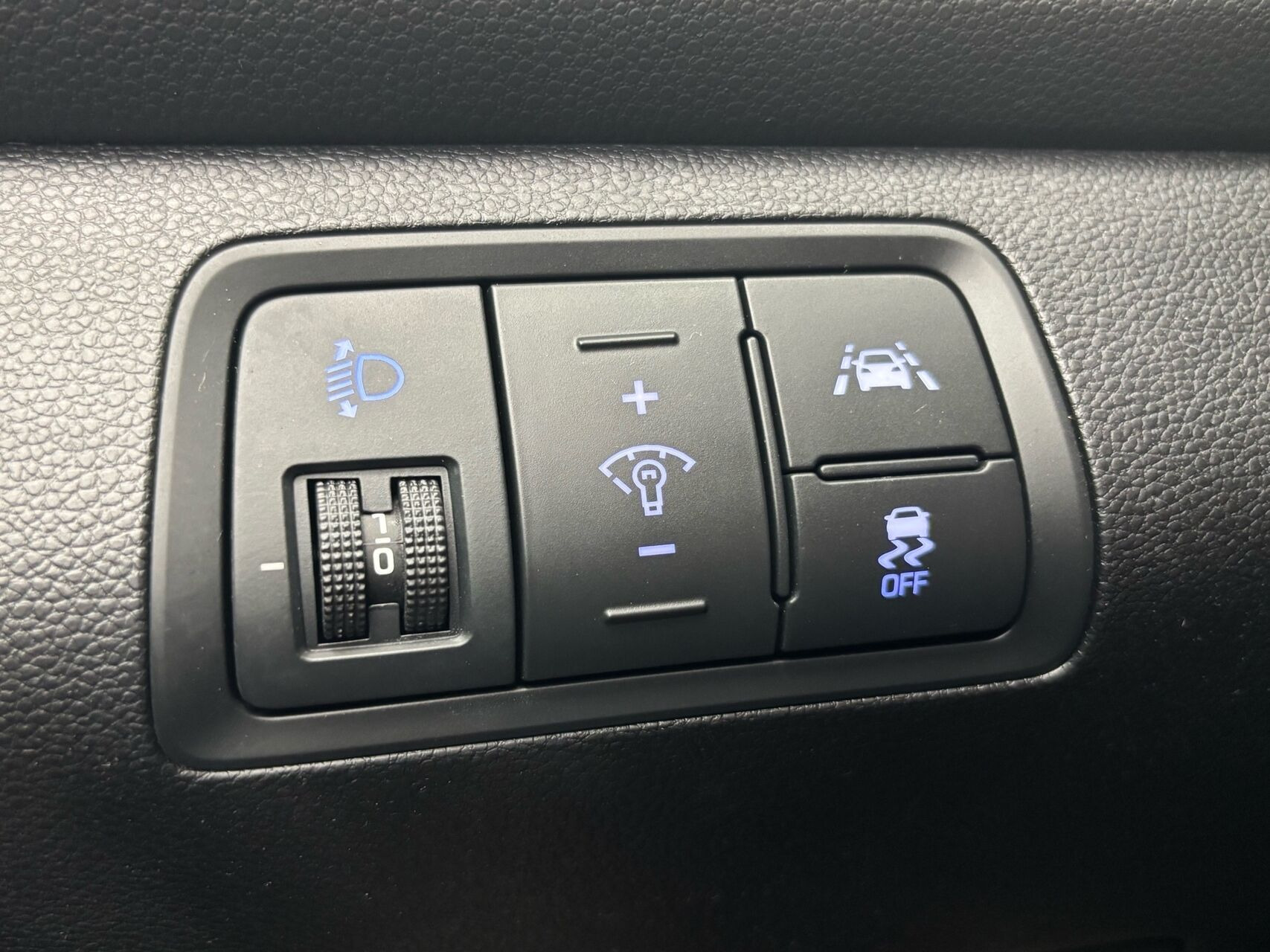Hvid Hyundai i20 fra 2018