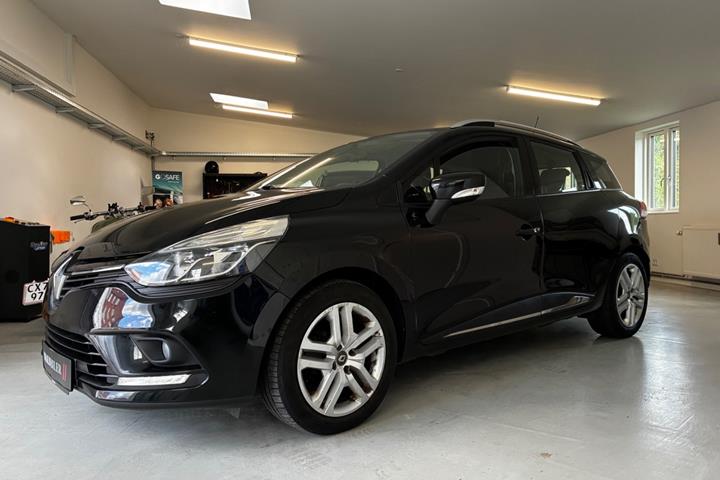 Sort Renault Clio IV fra 2018