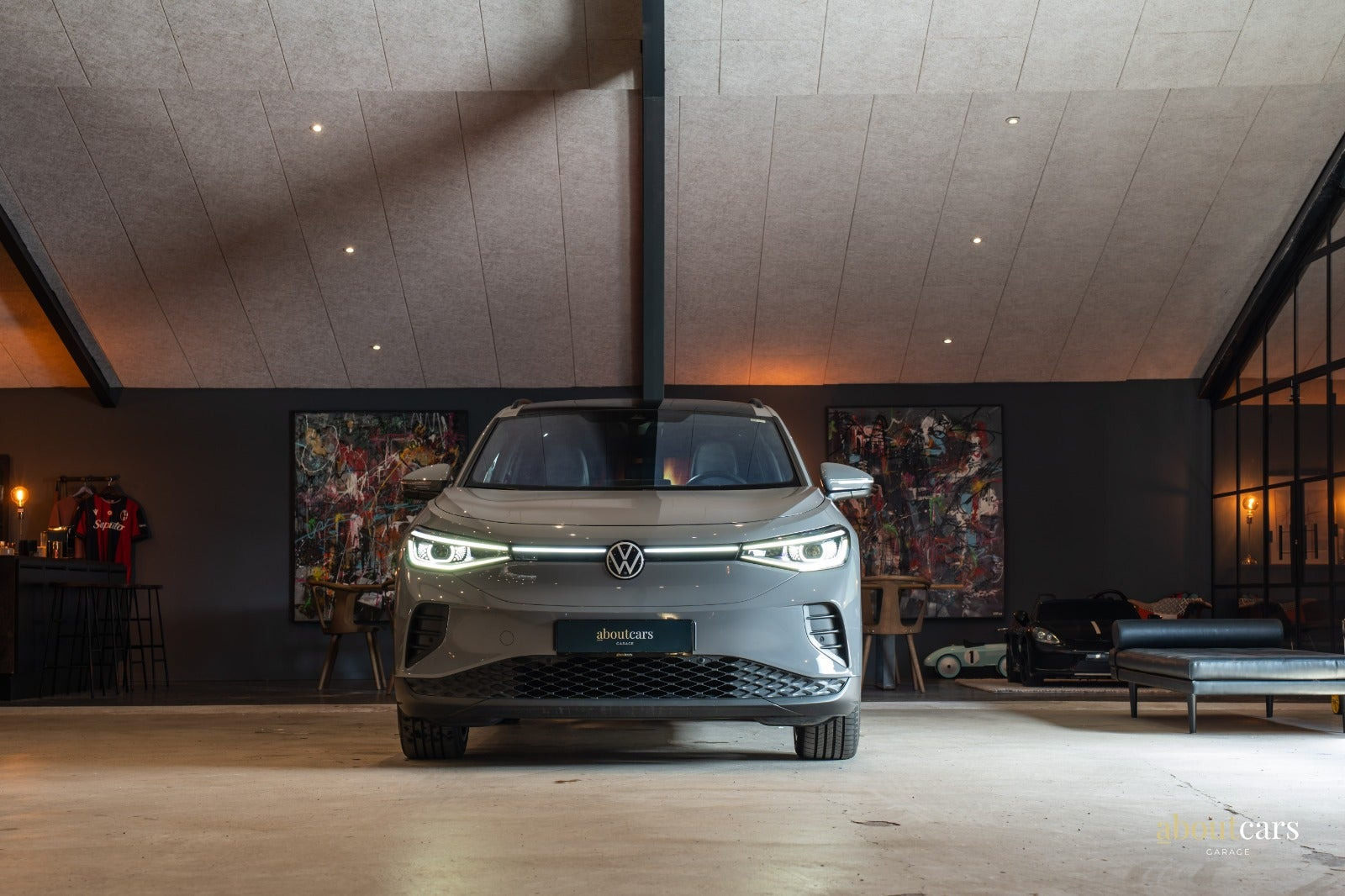 Grå VW ID.4 fra 2023