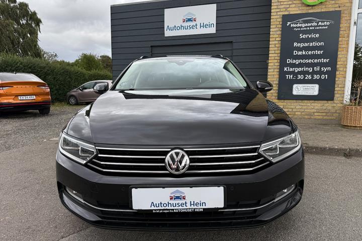 Sort VW Passat fra 2018