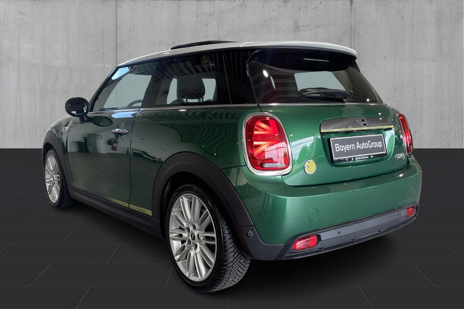 Grøn Mini Cooper SE fra 2020