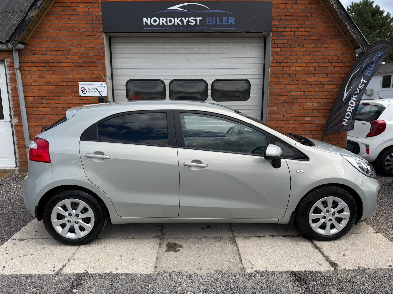 Sølv Kia Rio fra 2014
