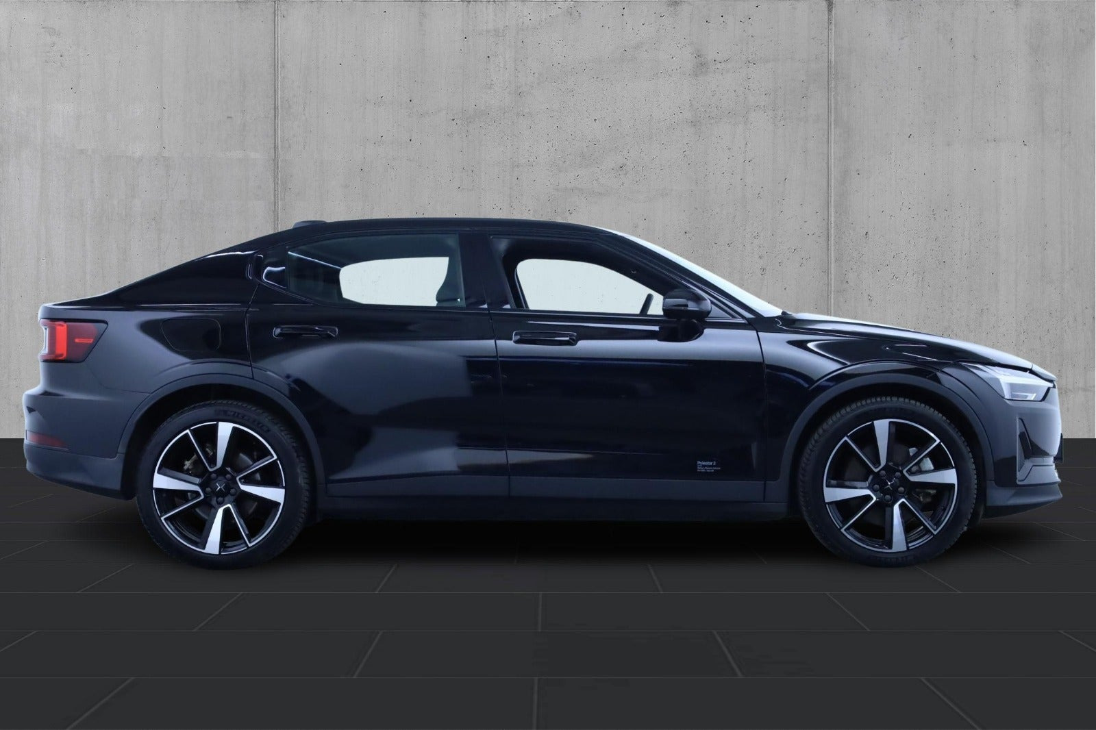 Sort Polestar 2 fra 2021