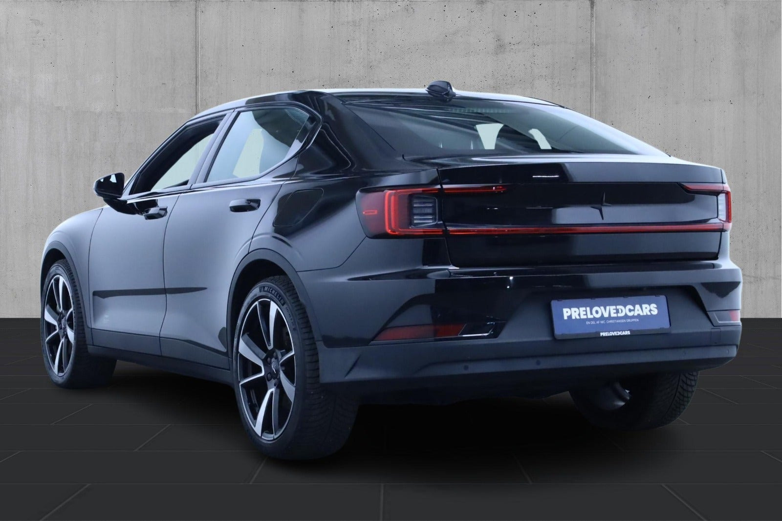 Sort Polestar 2 fra 2021