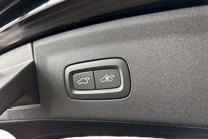 Sort Polestar 2 fra 2021