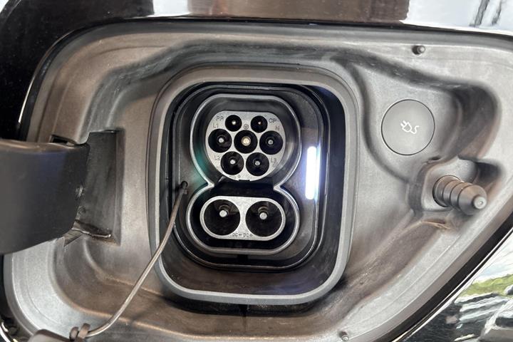 Sort Polestar 2 fra 2021