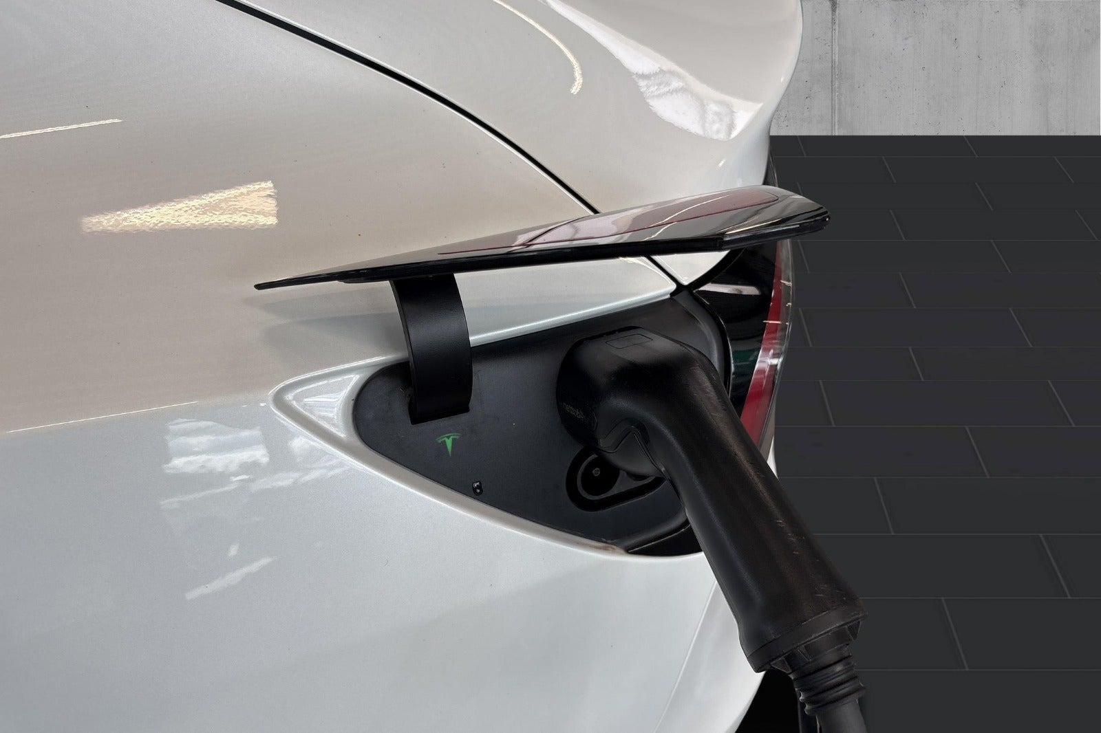 undefined Tesla Model 3 fra 2021