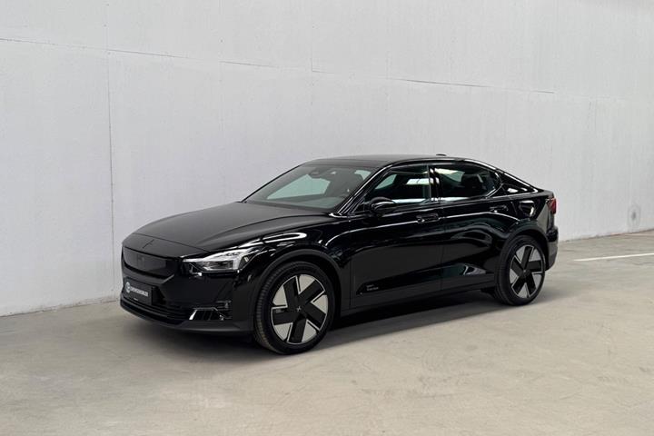Sort Polestar 2 fra 2025
