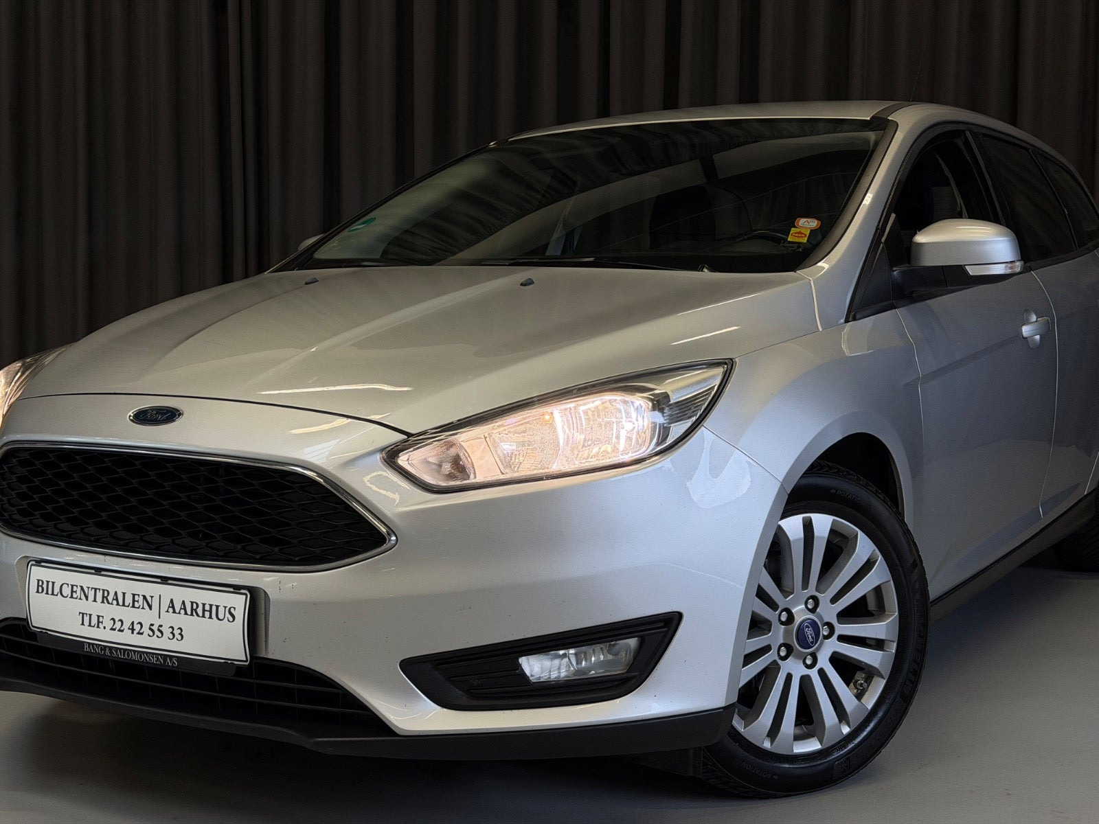 Sølv Ford Focus fra 2014