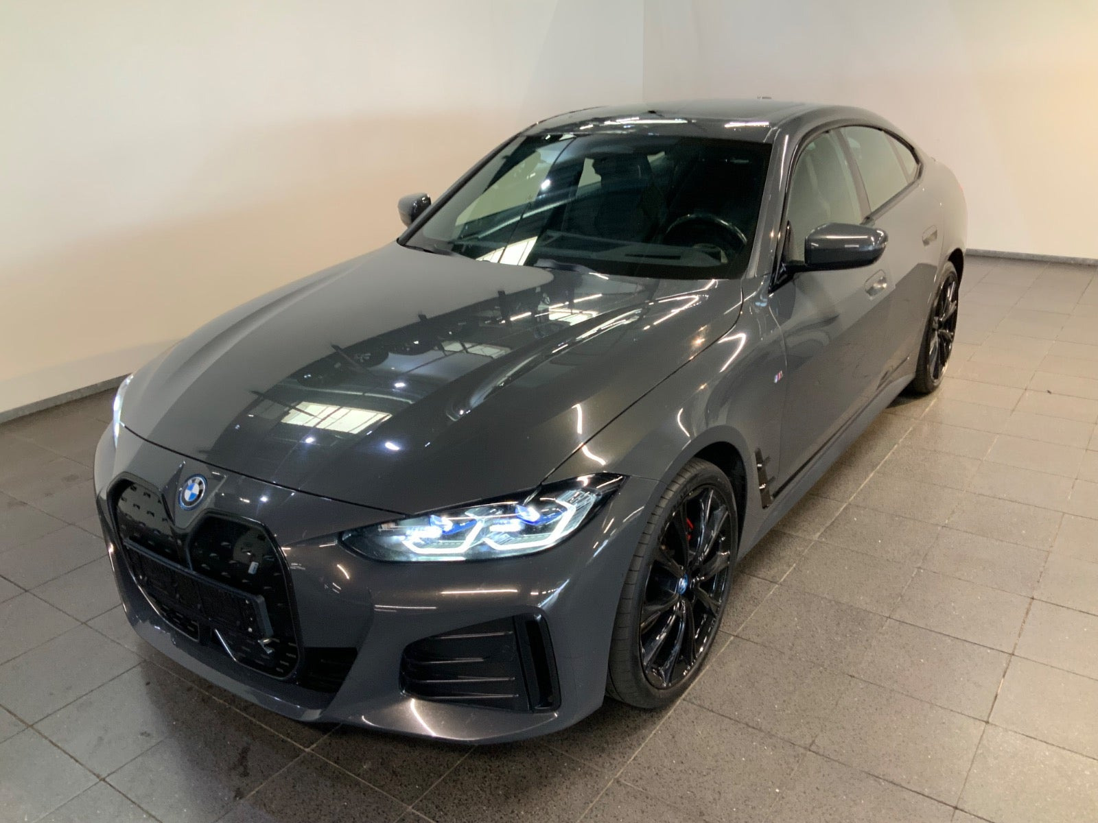 BMW i4 eDrive40 Fully Charged M-Sport