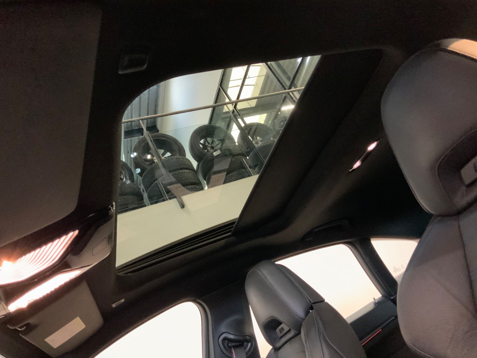 Grå BMW i4 fra 2022