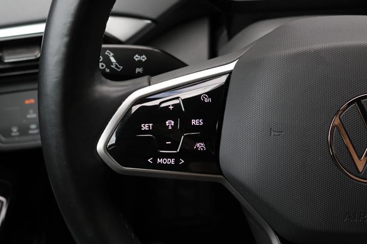 Hvid VW ID.4 fra 2023