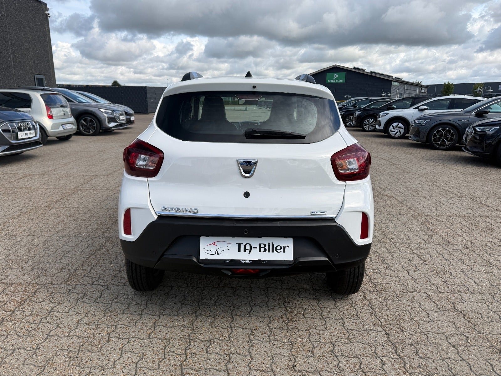 Hvid Dacia Spring fra 2022
