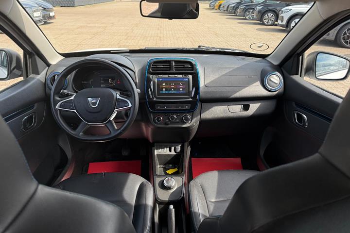 Hvid Dacia Spring fra 2022