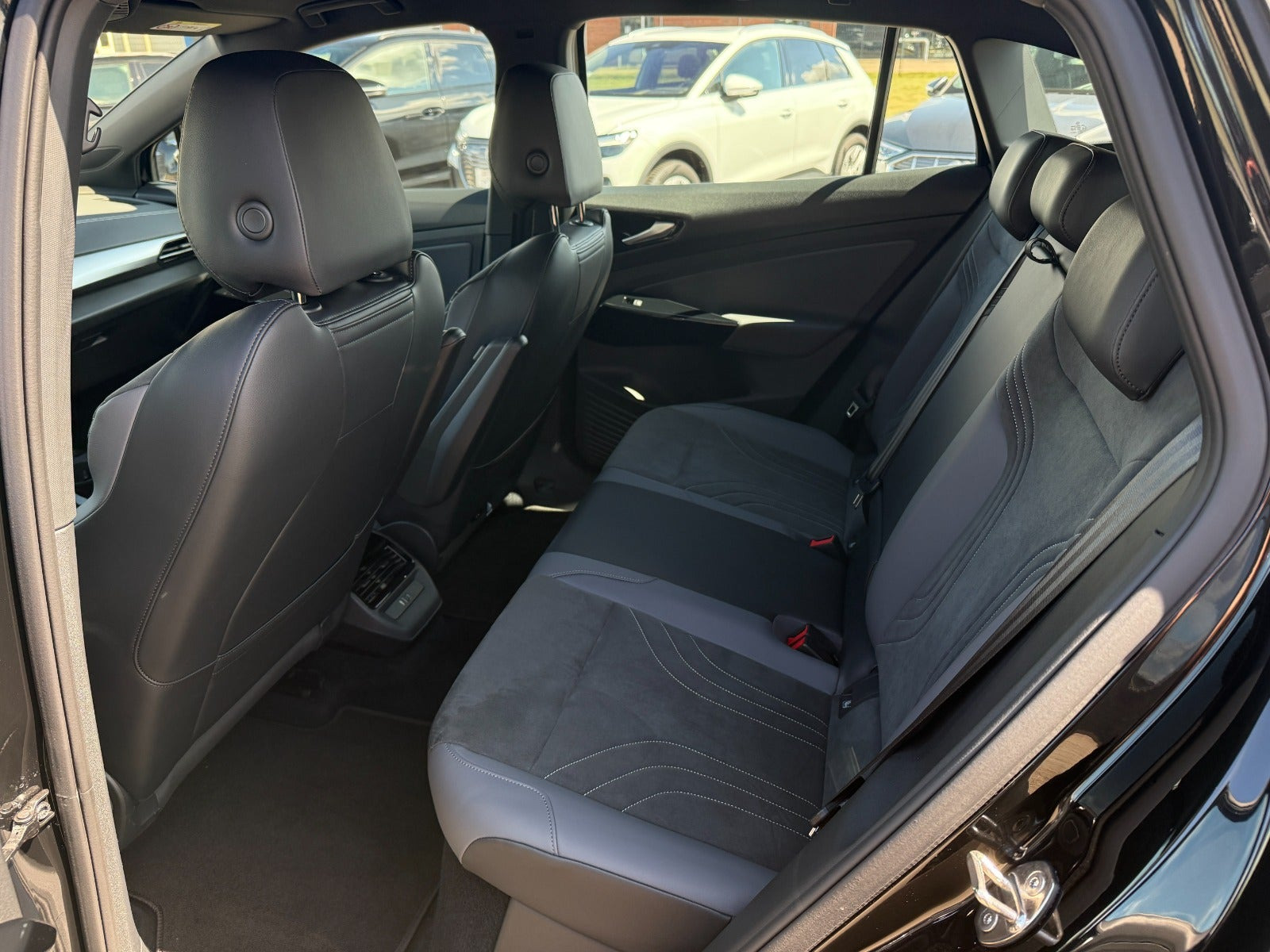 Sort VW ID.4 fra 2024