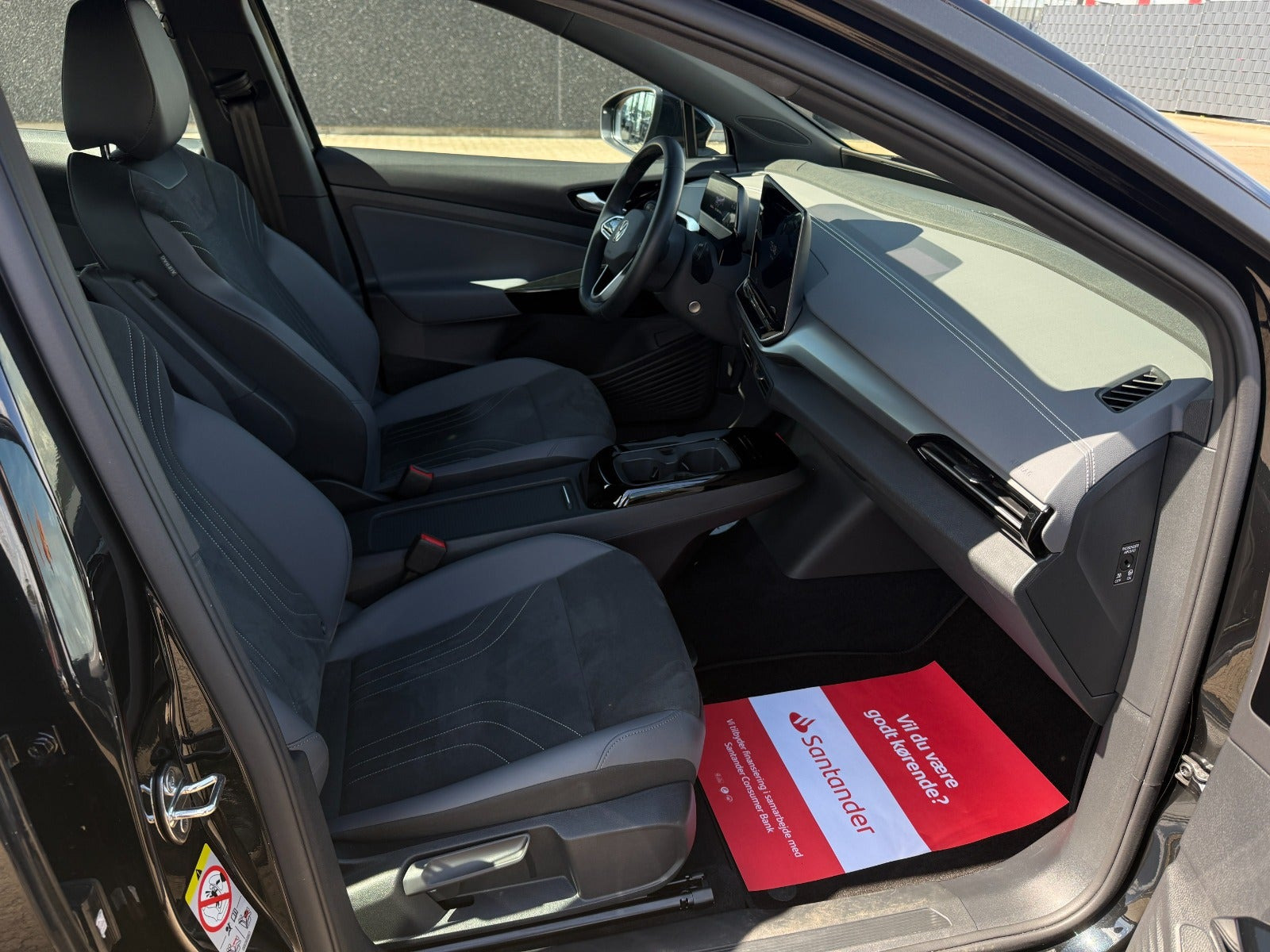 Sort VW ID.4 fra 2024