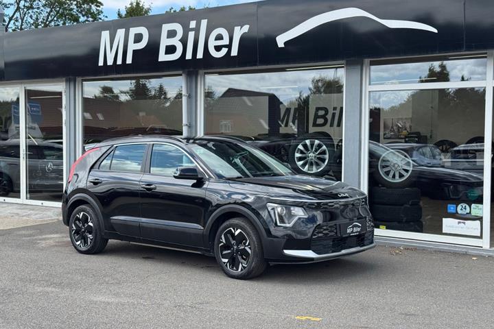 Sort Kia Niro fra 2023