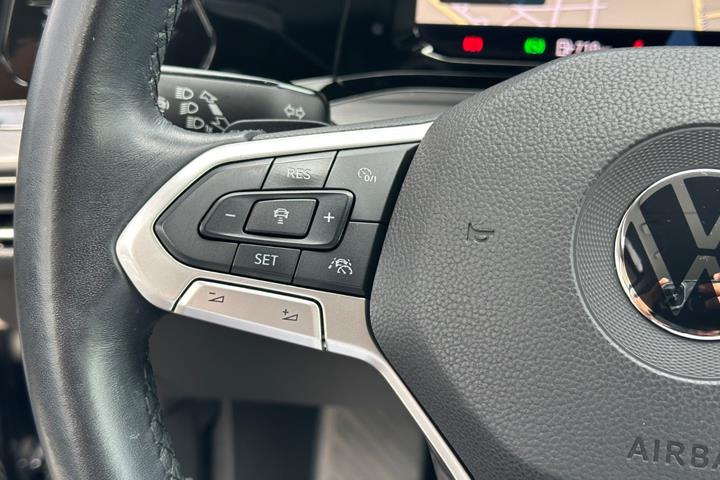 Sort VW Golf VIII fra 2020