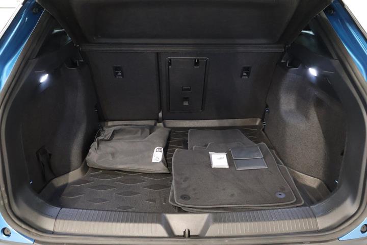 Blå VW ID.4 fra 2025