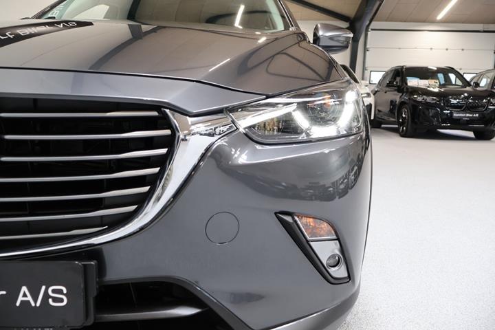 Grå Mazda CX-3 fra 2017