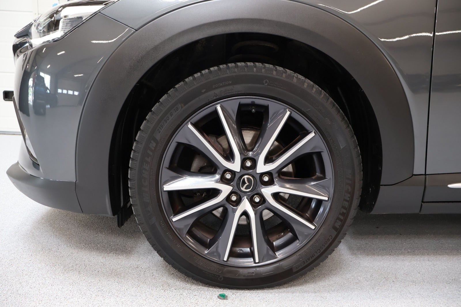 Grå Mazda CX-3 fra 2017