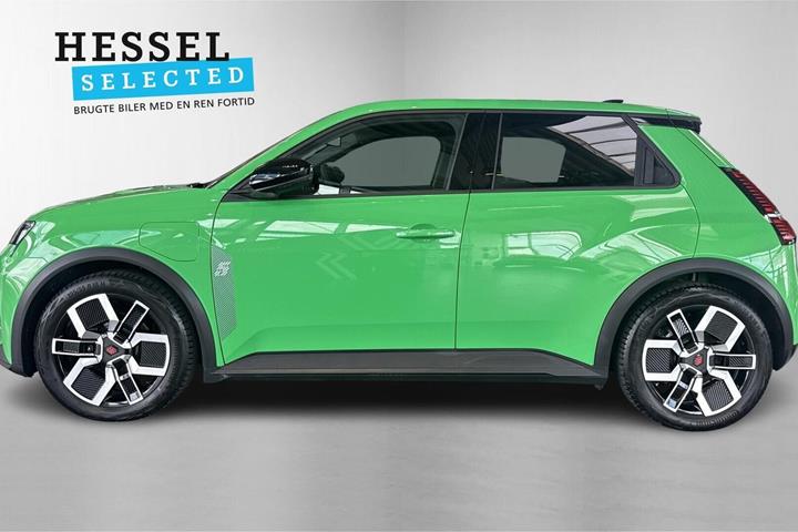 Grøn Renault 5 E-Tech fra 2025
