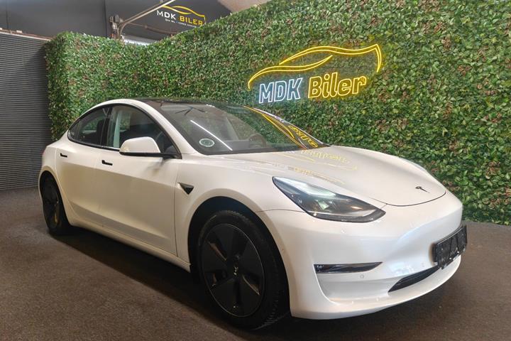 undefined Tesla Model 3 fra 2021