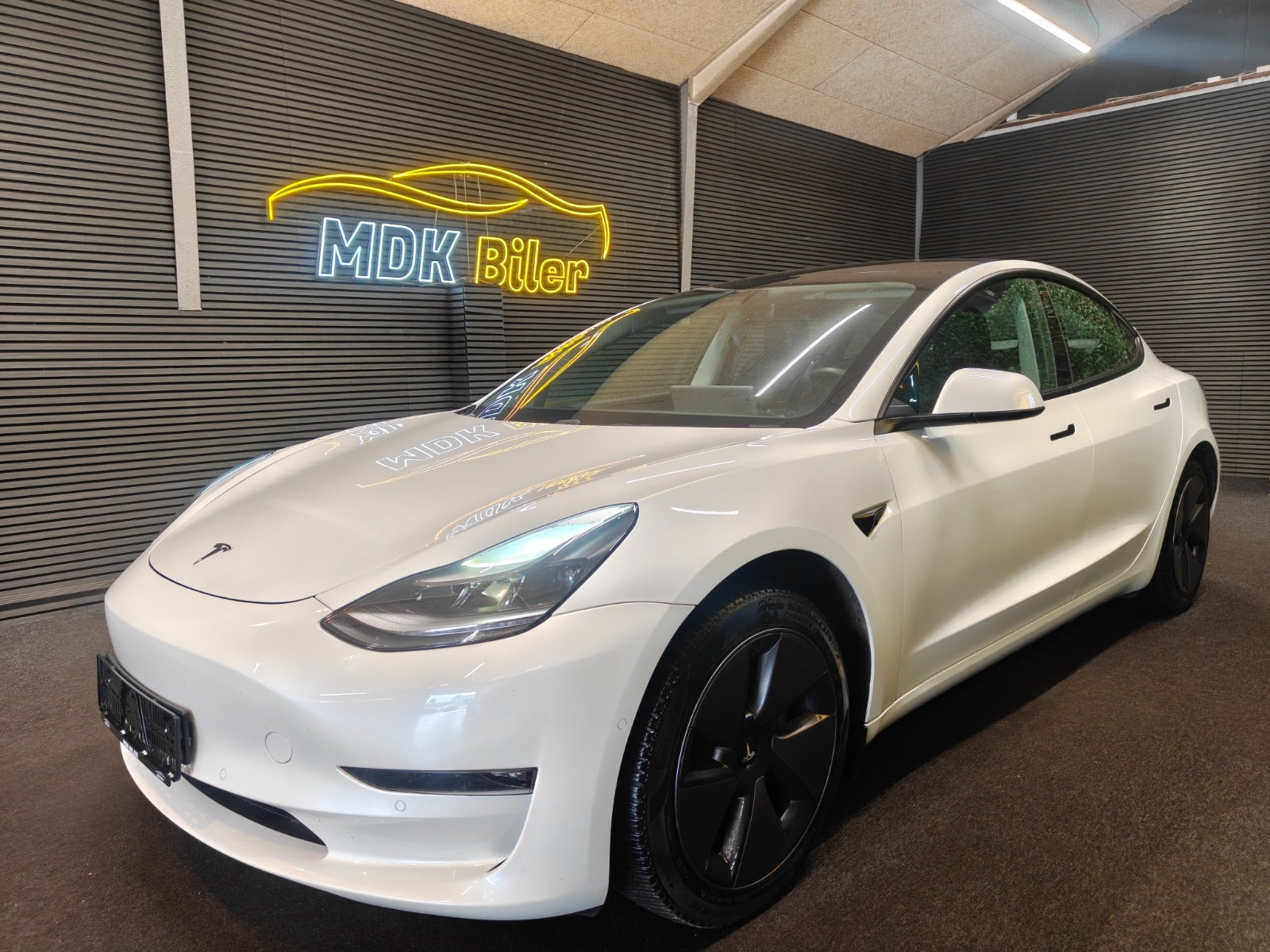 undefined Tesla Model 3 fra 2021