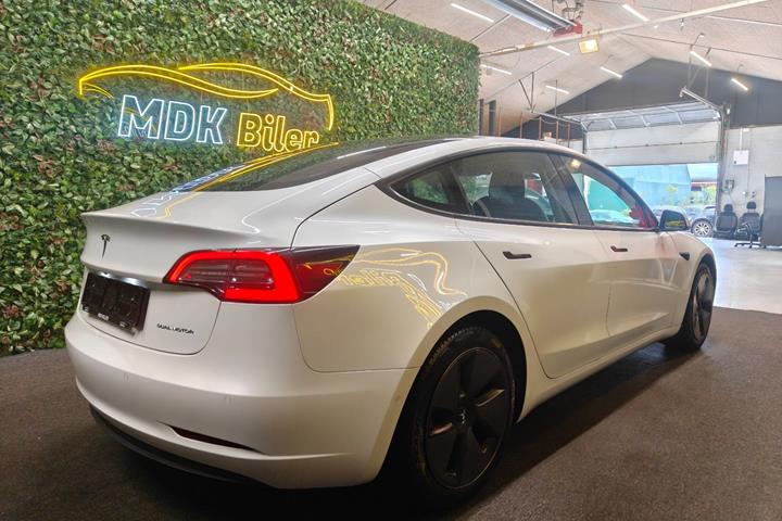 undefined Tesla Model 3 fra 2021