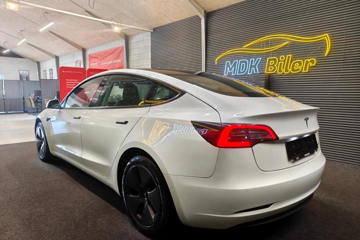 undefined Tesla Model 3 fra 2021